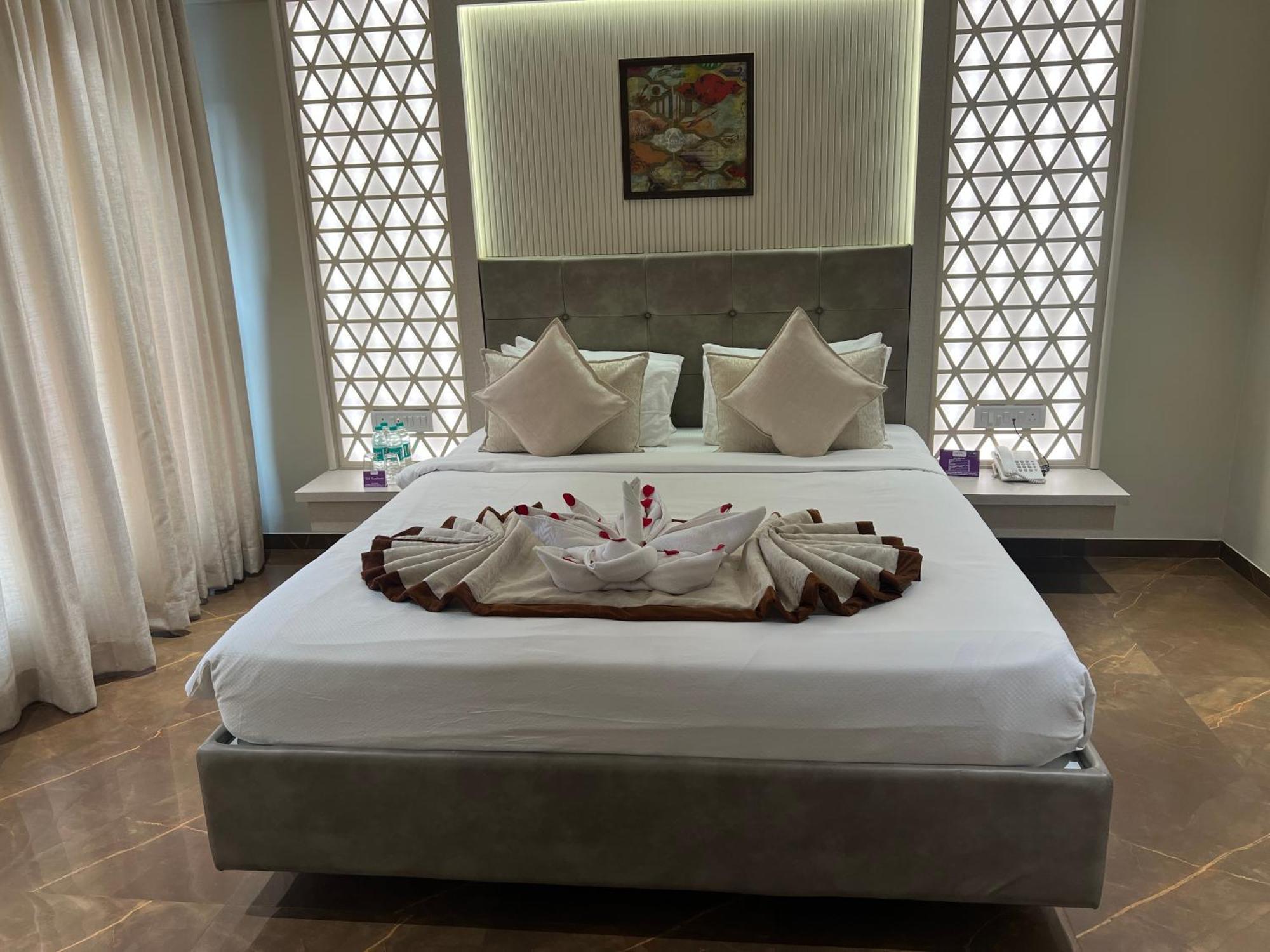 Vits Shalimar, Ankleshwar Hotel Buitenkant foto