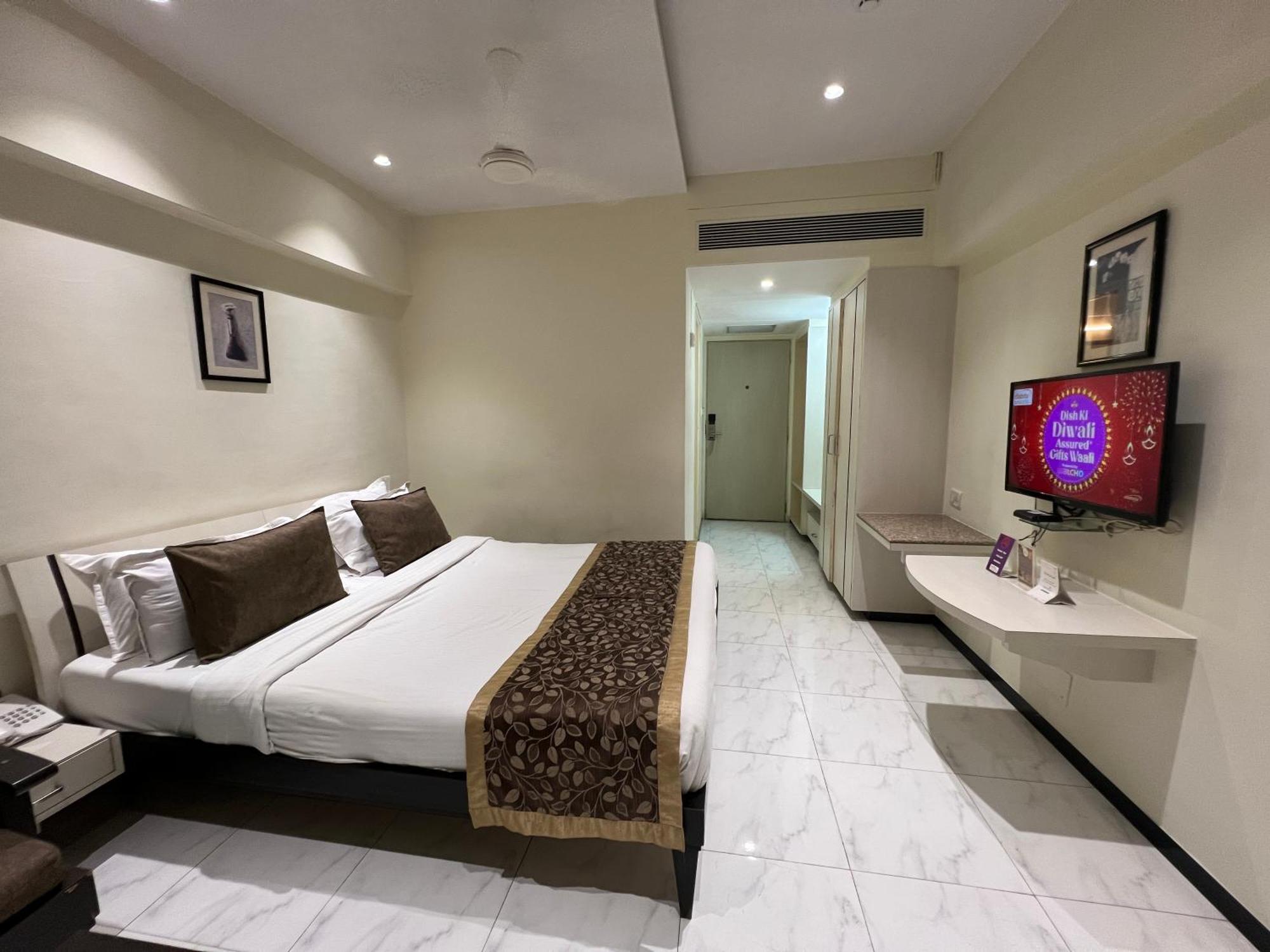 Vits Shalimar, Ankleshwar Hotel Buitenkant foto