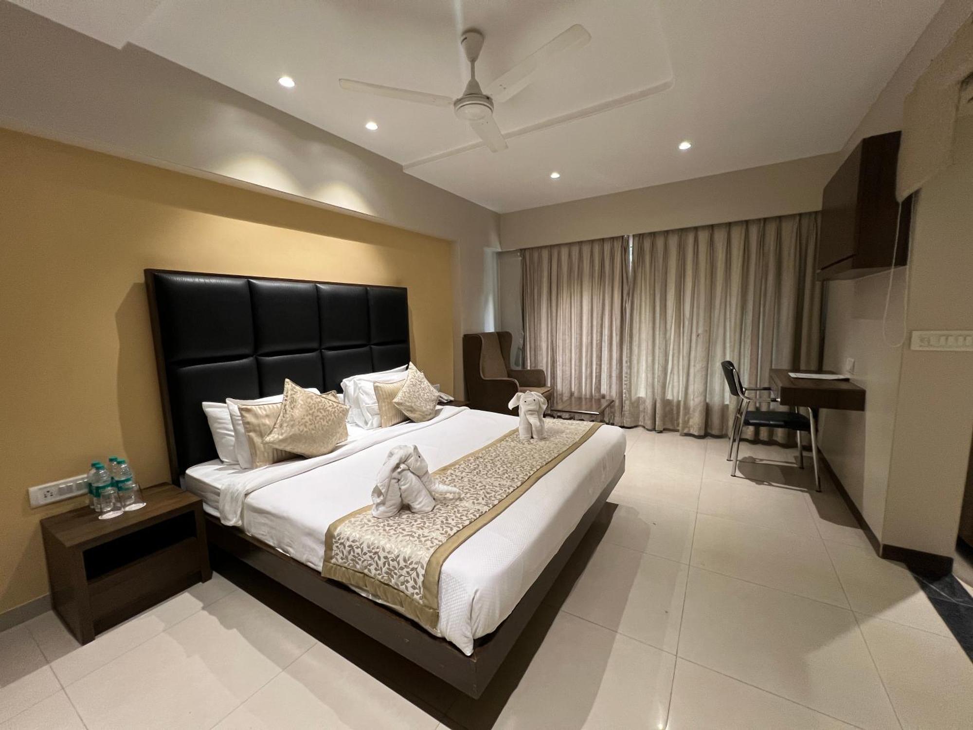 Vits Shalimar, Ankleshwar Hotel Buitenkant foto