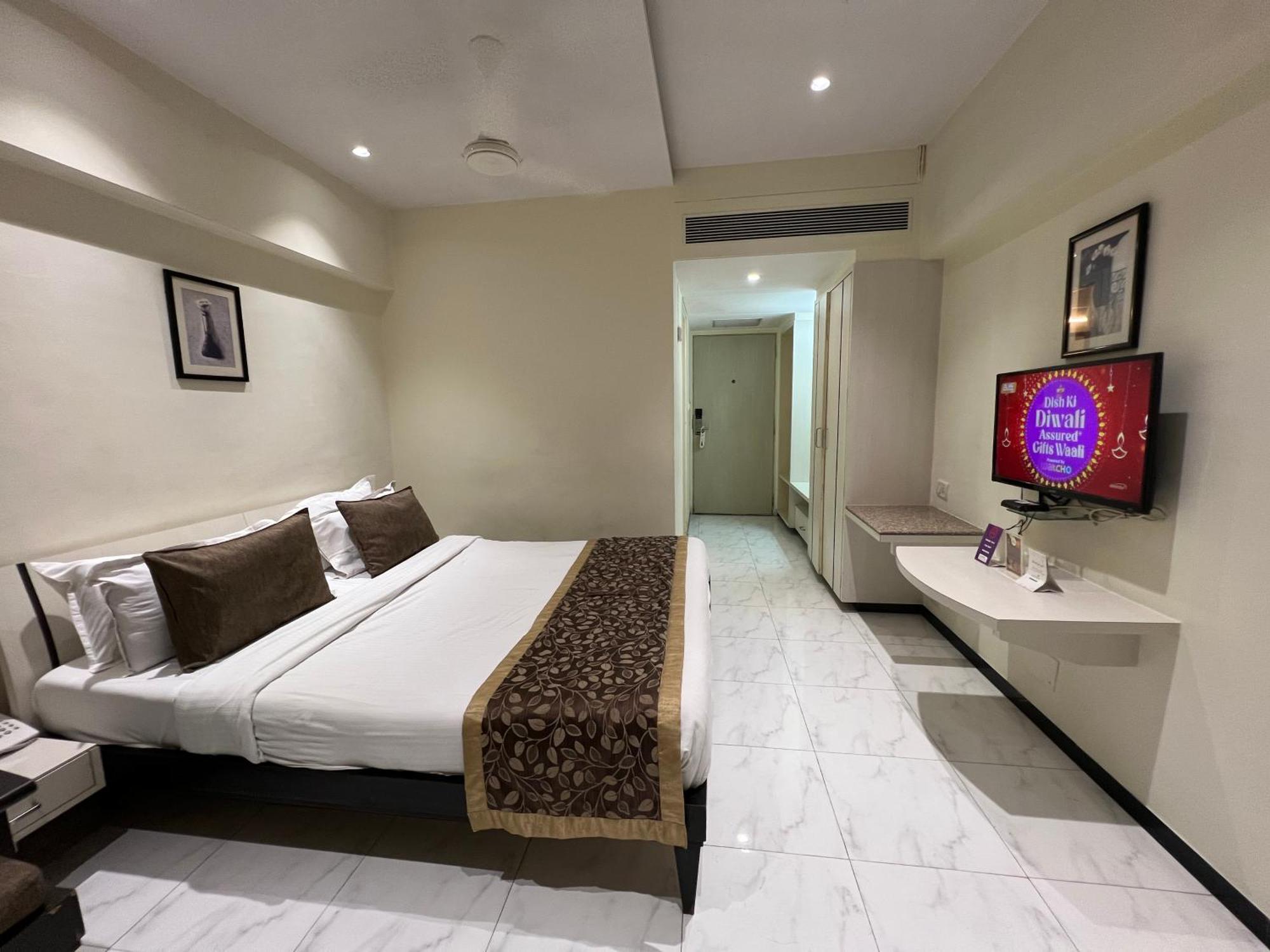 Vits Shalimar, Ankleshwar Hotel Buitenkant foto