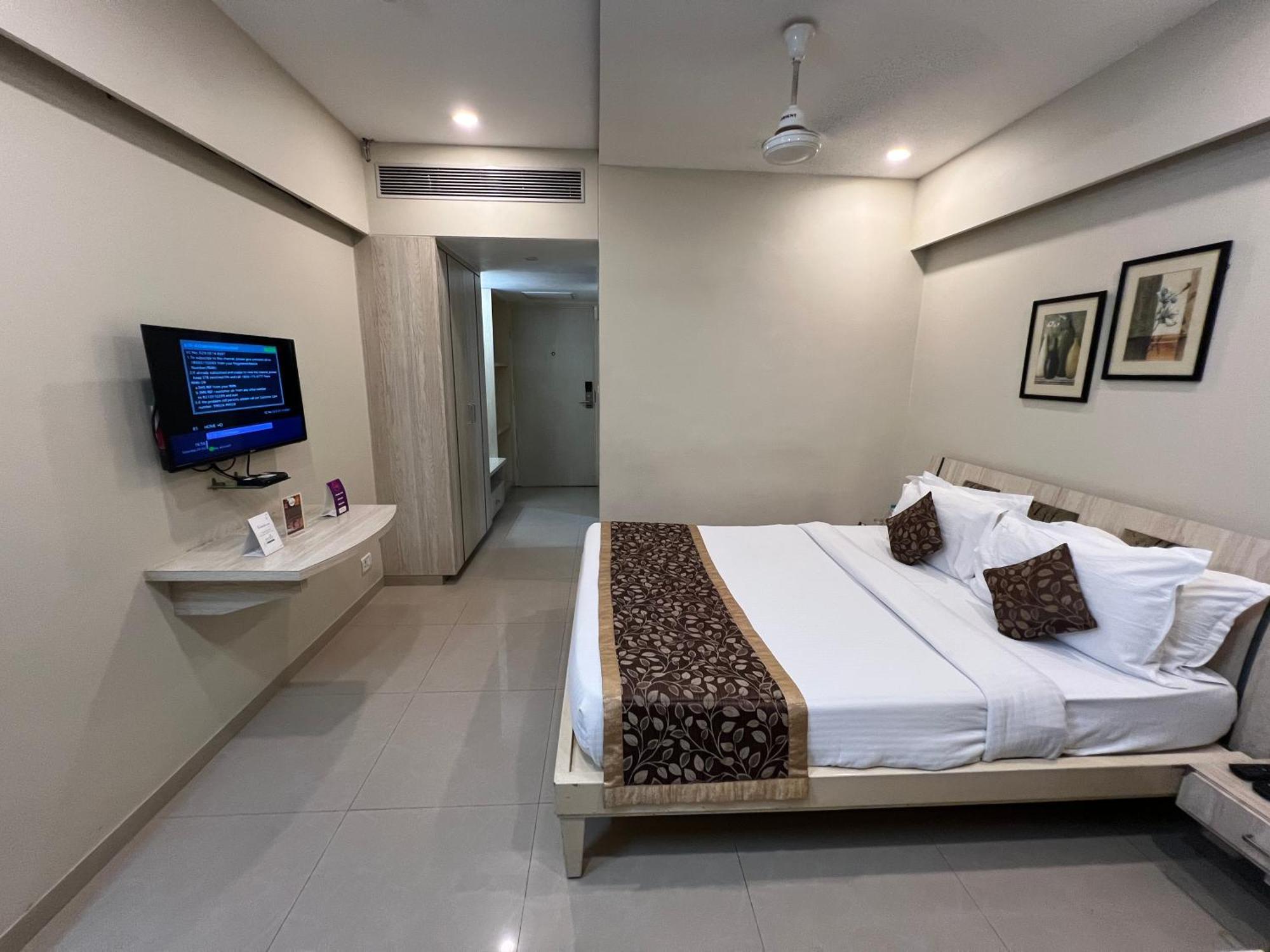Vits Shalimar, Ankleshwar Hotel Buitenkant foto